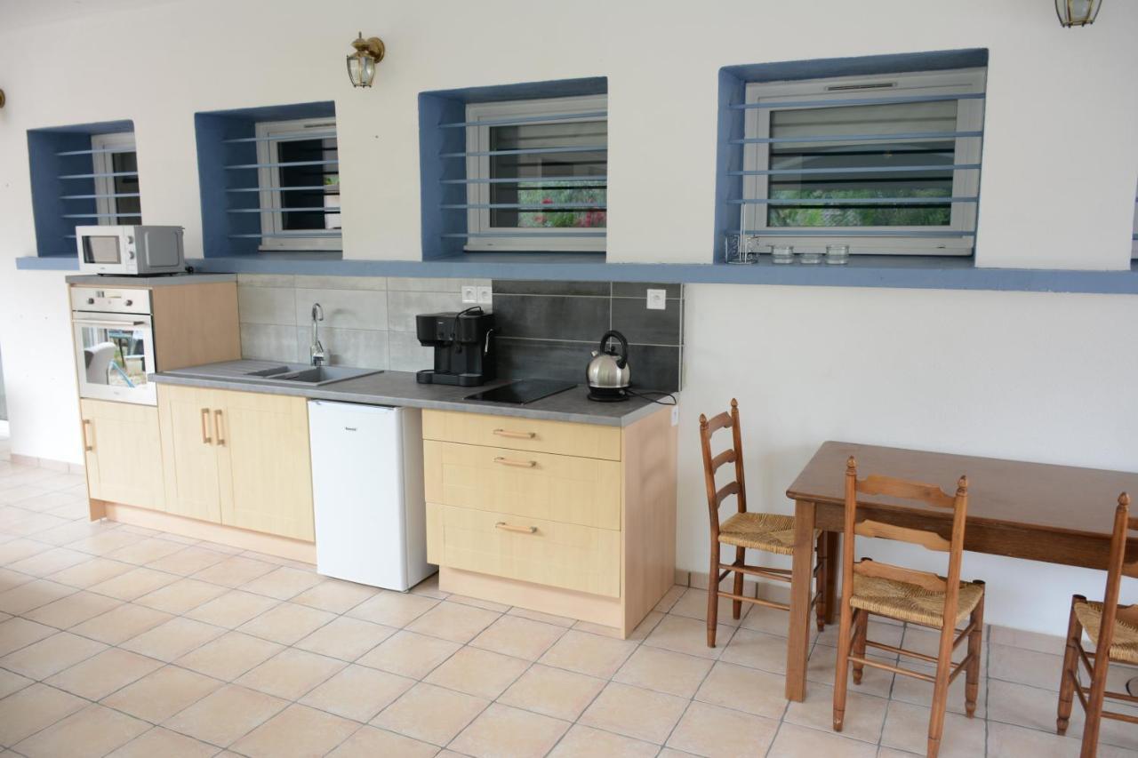 L'Oiseau Bleu Hotell Tournon-sur-Rhone Exteriör bild